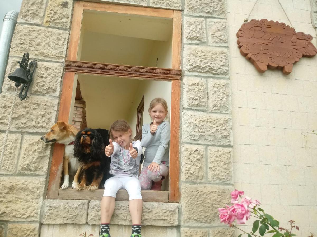 Hotel Bari Tanya Kisnána Zewnętrze zdjęcie